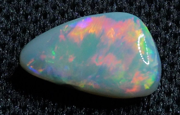 0.915ct Dark Opal