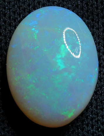 6.1ct White Opal