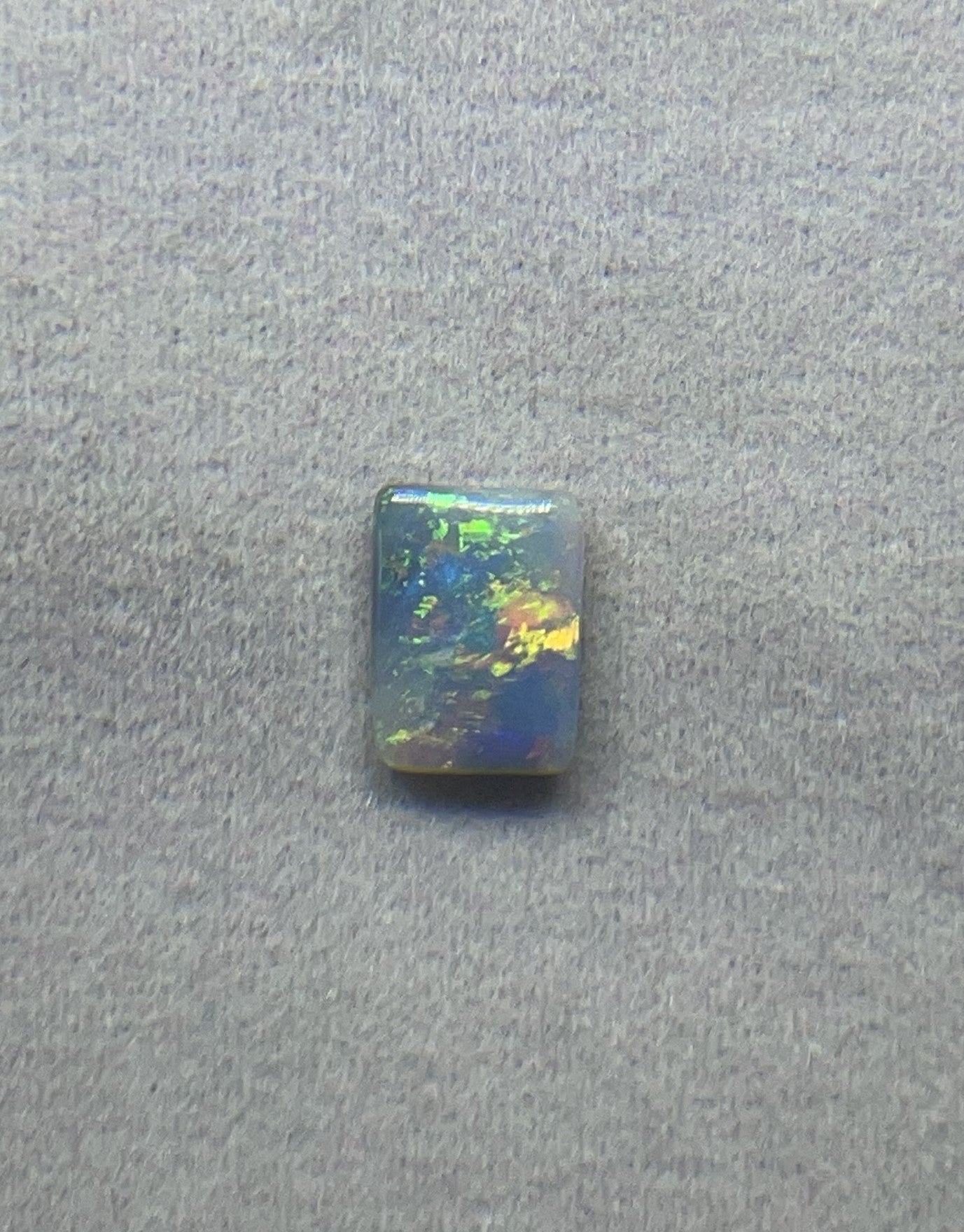 0.86ct Light Opal