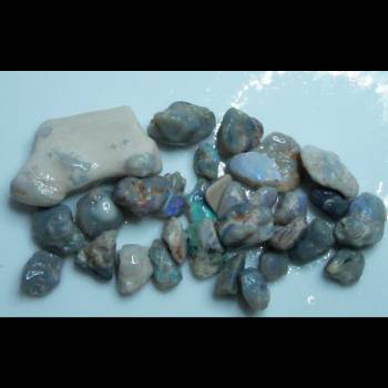 Lightning Ridge Rough - Pea Nobby Parcel