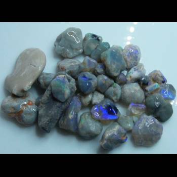 Lightning Ridge Rough - Pea Nobby Parcel