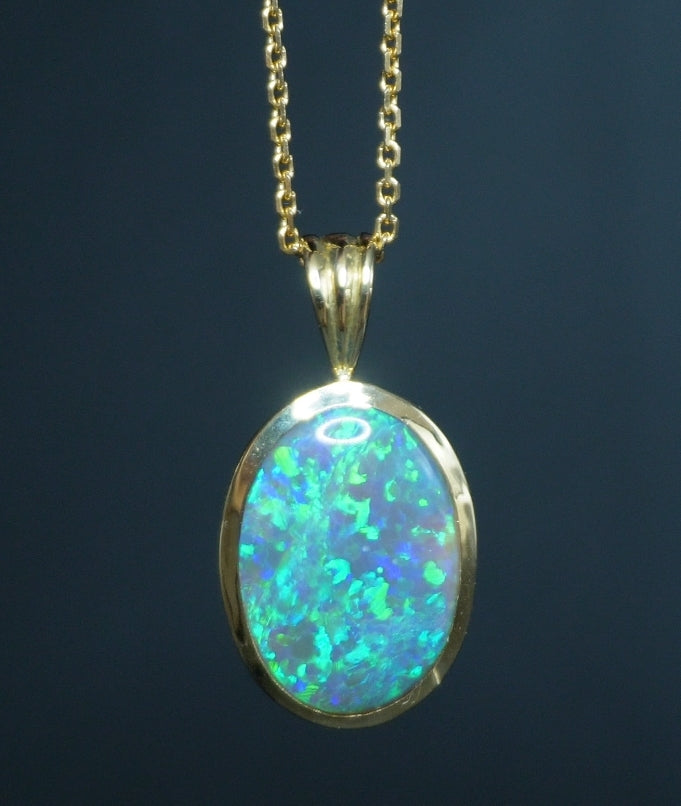 Dark Crystal Opal Pendant 18k Yellow Gold